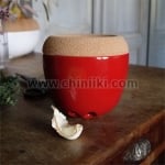 Керамичен канистер за чесън с корков капак 14.5 см, GARLIC POT, бежов цвят, EMILE HENRY Франция