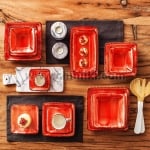 Порцеланова квадратна чиния за десерт 17 x 17 см RED, GÜRAL Турция