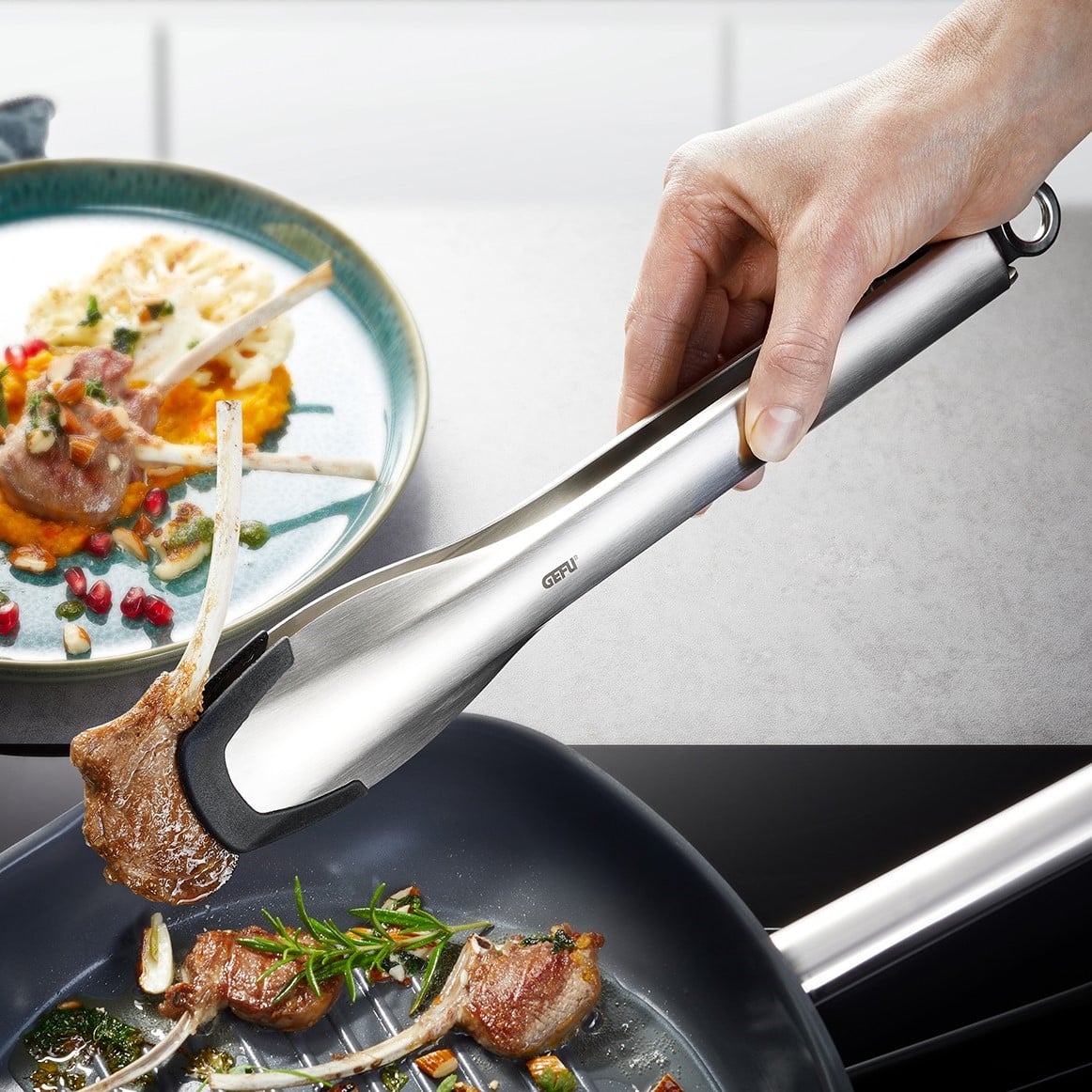 Щипки за готвене и сервиране