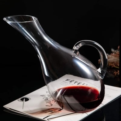Стъклен декантер за вино с дръжка 22 x 11 см