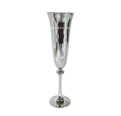 Метализирана чаша за шампанско 180 мл - сребро