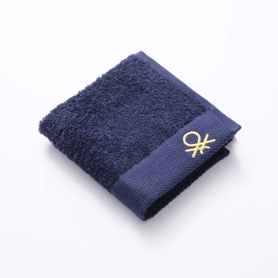 Кърпа за баня 30 х 50 см Core - тъмносин цвят, United Colors of Benetton 