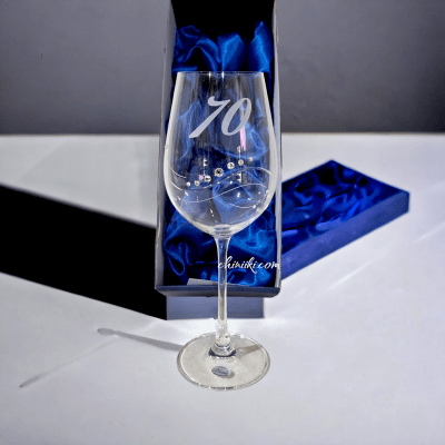 Юбилейна чаша 70 годишнина - безцветни кристали