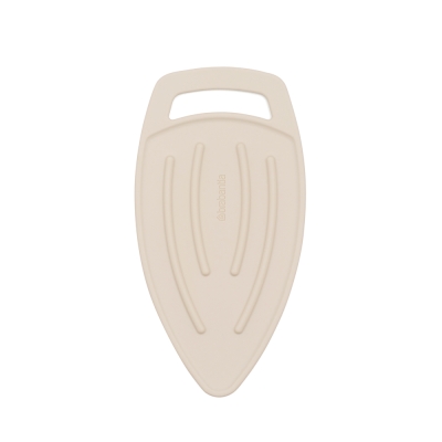Поставка за ютия силиконова и топлоустойчива Soft Beige, Brabantia 