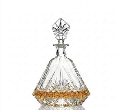Кристална гарафа за уиски 550 мл ALEXANDRA, Bohemia Crystal Чехия