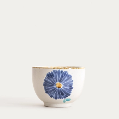 Порцеланова купа 14 x 10 см MEREN - синьо цвете, HOMLA Полша