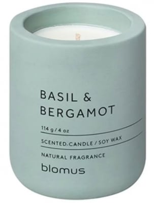Ароматна свещ FRAGA размер S, цвят Pine Gray, аромат Basil & Bergamot, BLOMUS Германия