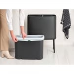 Кош за смет 36 литра Bo Touch, Confident Grey, Brabantia Холандия