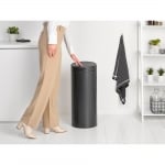 Кош за смет  30 литра Bo Touch, Confident Grey, Brabantia Холандия