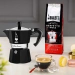 Кафеварка за 6 кафета Moka Express Color, черен цвят, Bialetti Италия