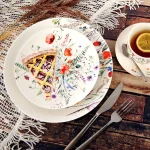 луксозен порцелан с макове