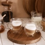Комплект 2 броя двустенни чаши за кафе 150 мл CEMBRA HEARTS, форма Сърце, HOMLA Полша