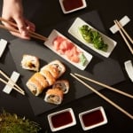 Комплект за суши за 4 човека, 15 части SUSHI, HOMLA Полша