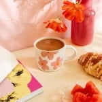 Керамична чаша за чай 300 мл с розови цветя GRADAS, HOMLA Полша
