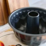 Метална форма за кекс 22 x 11 см FEBE, черен цвят, HOMLA Полша