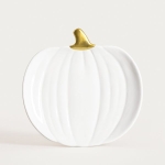 Порцеланово плато - чиния с форма на тиква 23.8 x 19.5 см PUMPKIE, бял цвят, HOMLA Полша