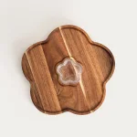 дъска за сервиране с форма на цвете