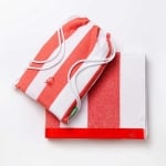 Плажна кърпа 90 х 160 см Rainbow, червена, United Colors Of Benetton