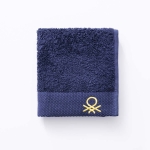 Тъмносин цвят хавлия за баня