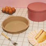 Силиконова форма за торта 23 см Silicone, бежов цвят, Judge Англия