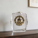 Стъклен настолен часовник - 14.5 x 16.5 x 4 см