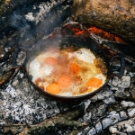 Чугунена купа с две дръжки 16 см, червен цвят, LAVA Турция