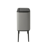легантен сив кош Brabantia Bo Touch с подвижна вътрешна пластмасова кофа