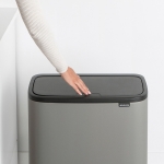 Кош с Touch механизъм Brabantia Bo 36 л