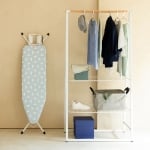 Маса за гладене B 124 x 38 см с поставка за ютия, Fresh Breeze, Brabantia Холандия