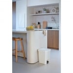 Кош за смет с педал 25 литра StepUp Light Grey, Brabantia Холандия