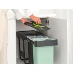 Кош за смет за разделно събиране 2 x 15 литра Sort&Go, Dark Grey & Jade Green, Brabantia Холандия