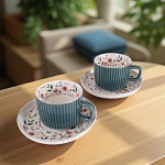 Керамични чаши за кафе или чай 230 мл с подложни чинийки - 4 части, Пролетна градина тюркоаз