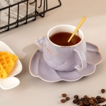 порцеланова чаша за чай - лилава