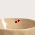 Порцеланова купа 18 см ISERNIA, бежов цвят декор череши, HOMLA Полша