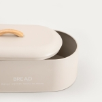 кутия за хляб в бежов цвят