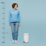 кош за смет 12 л бял