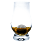 чаши за уиски с камъни и щипка