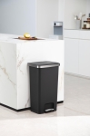 Кош за отпадъци с педал 45 л HANA II - черен, EKO EUROPE Холандия
