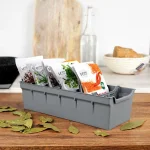 пластмасов органайзер за подправки