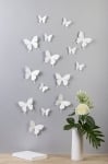UMBRA Комплект декорация за стена MARIPOSA - 9 броя пеперуди, 3 размера в цвят бял