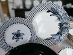 Порцеланов сервиз за хранене 24 елемента, Black Lilium