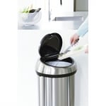 Кош за смет Touch Bin 60 литра, Metallic Mint, Brabantia Холандия