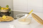 Стъклена купа с бамбуков капак 770 мл, PEBBLY Франция