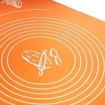 Силиконова подложка за месене, точене и печене 50 х 40 см, оранжев цвят