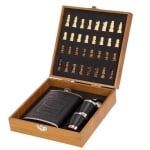 Комплект за игра шах и фласк с чашки, черен цвят