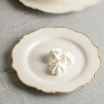 красив порцеланов сервиз ELORIA