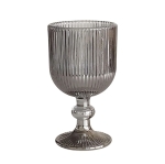 чаши за вино в сив цвят