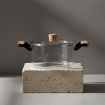 Стъклена тенджера с капак 20 см - 2.4 литра, дървени дръжки