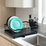 сушилник за съдове и чинии в черен цвят