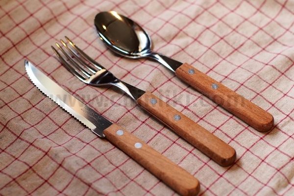 Dynamic нож за стек, дървена дръжка, 3 броя, Tramontina Бразилия